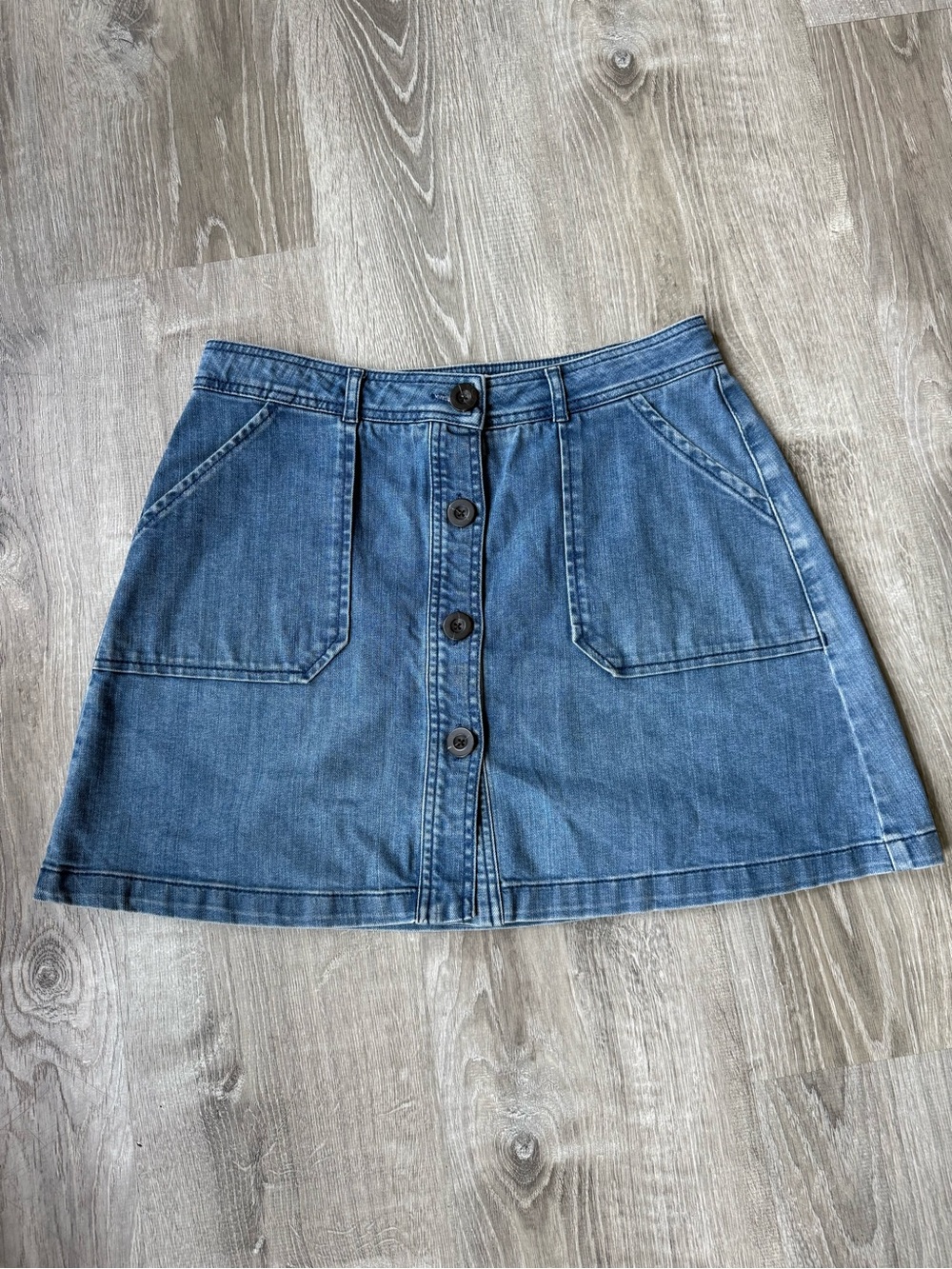Boden Denim A line button down Mini Skirt w/ patch pockets utility cargo retro - Picture 8 of 8